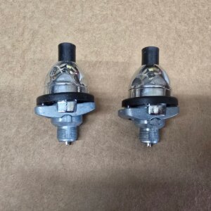 1965-68 Antenna Base (base only)